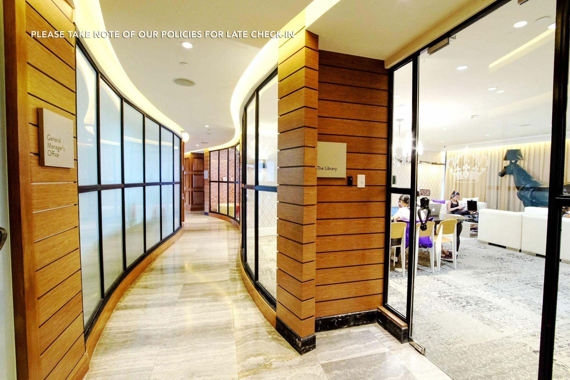 Zen Home Knightsbridge Residences Makati ماكاتي المظهر الخارجي الصورة